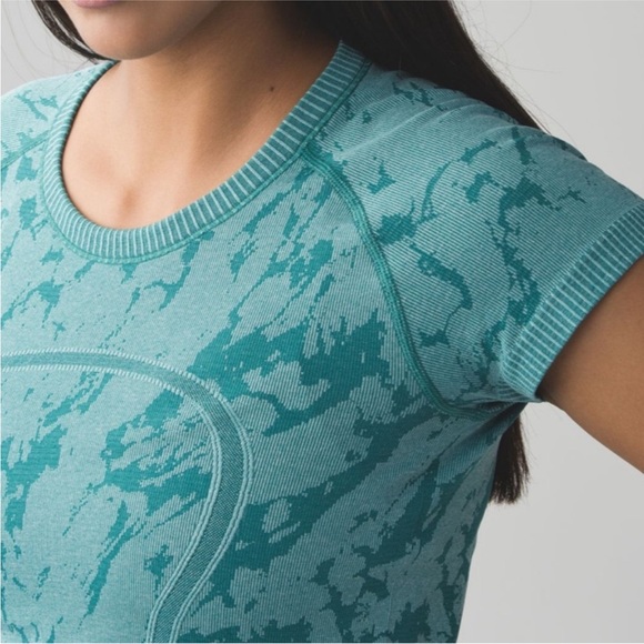 Lululemon Swiftly Tech Short Sleeve Crew Size 6
Heathered Forage Teal - Picture 4 of 8